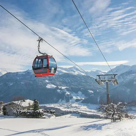 Panorama Chalet 7 *